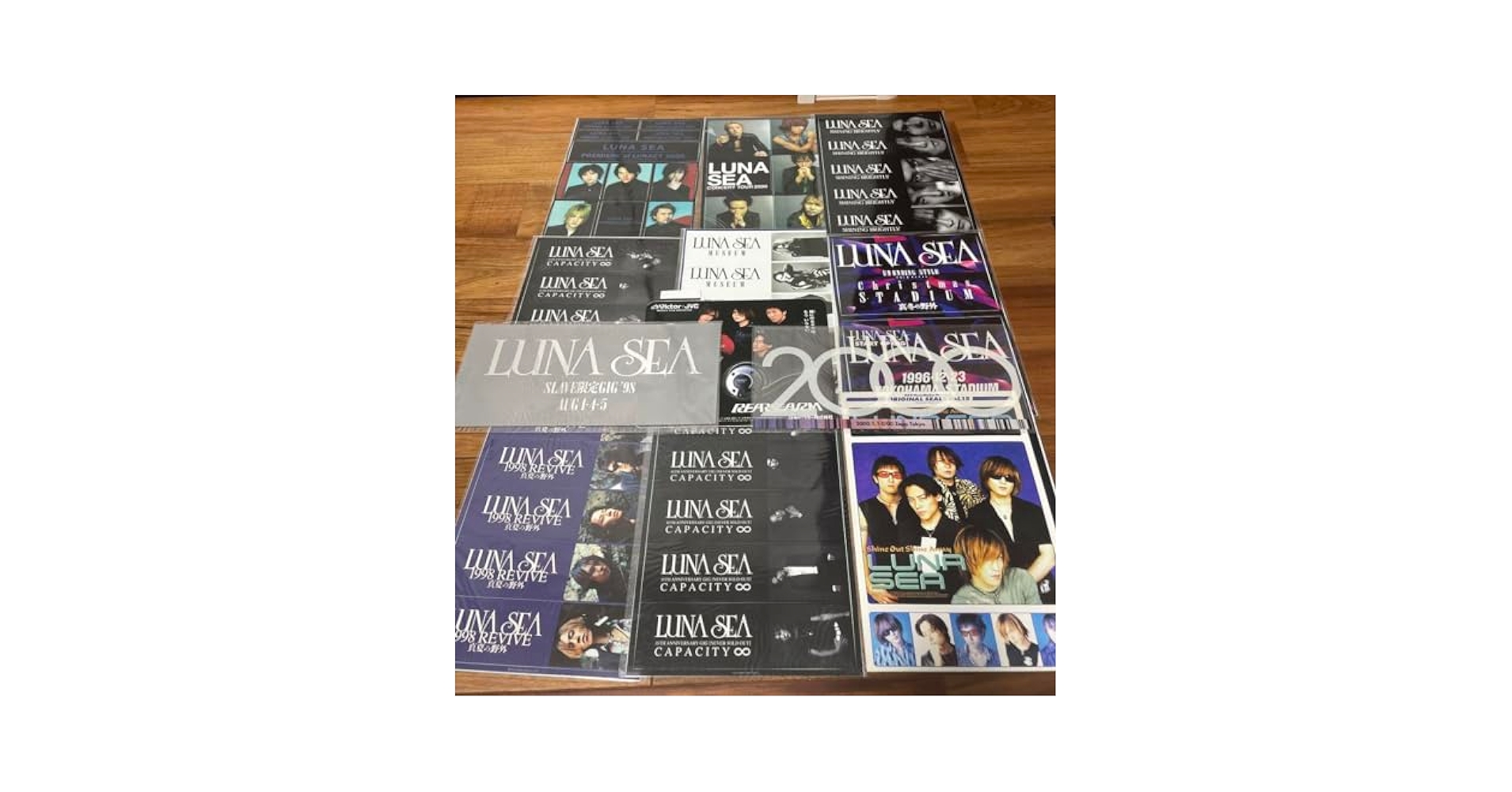 バラ売り可★LUNA SEA ステッカー28枚まとめ売り バラ売り可☆LUNA SEA ステッカー28枚まとめ売り ミュージシャン